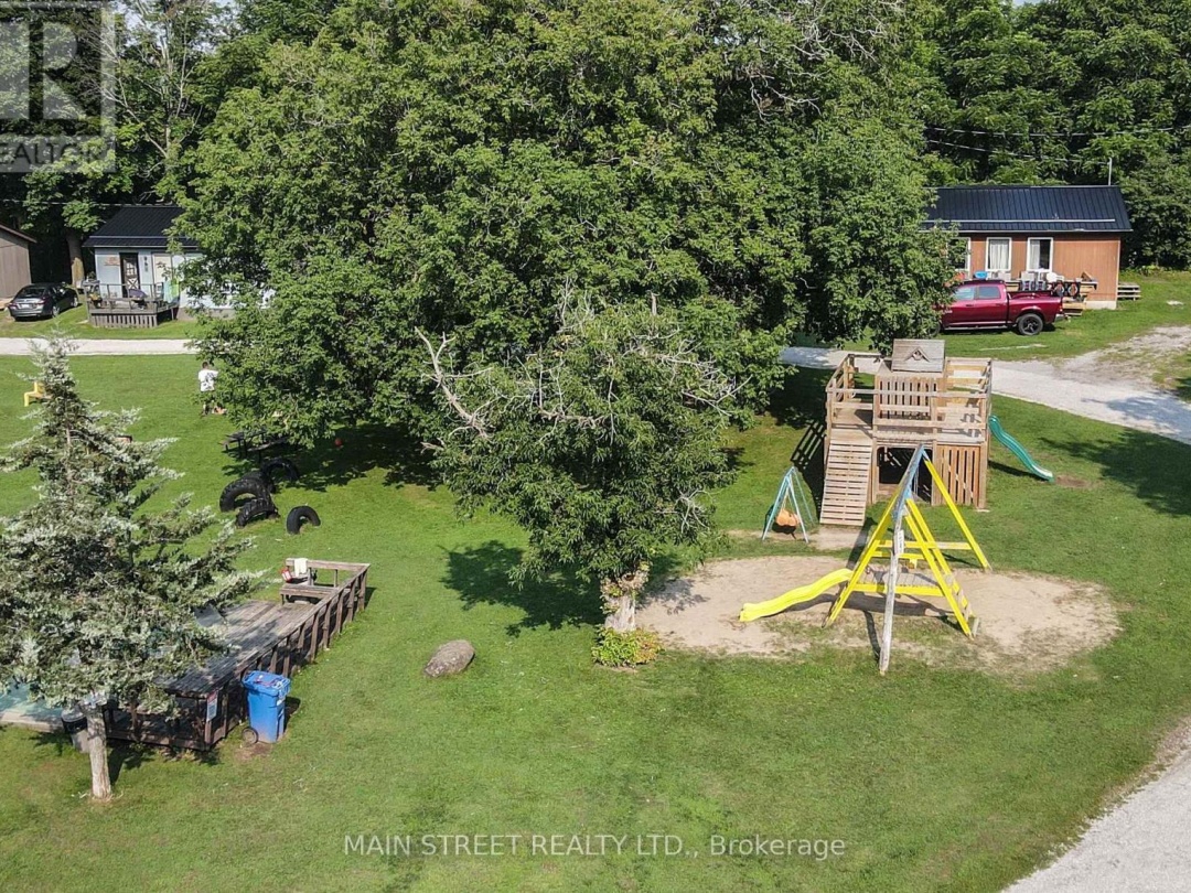 20 - 230 LAKE DALRYMPLE ROAD, 