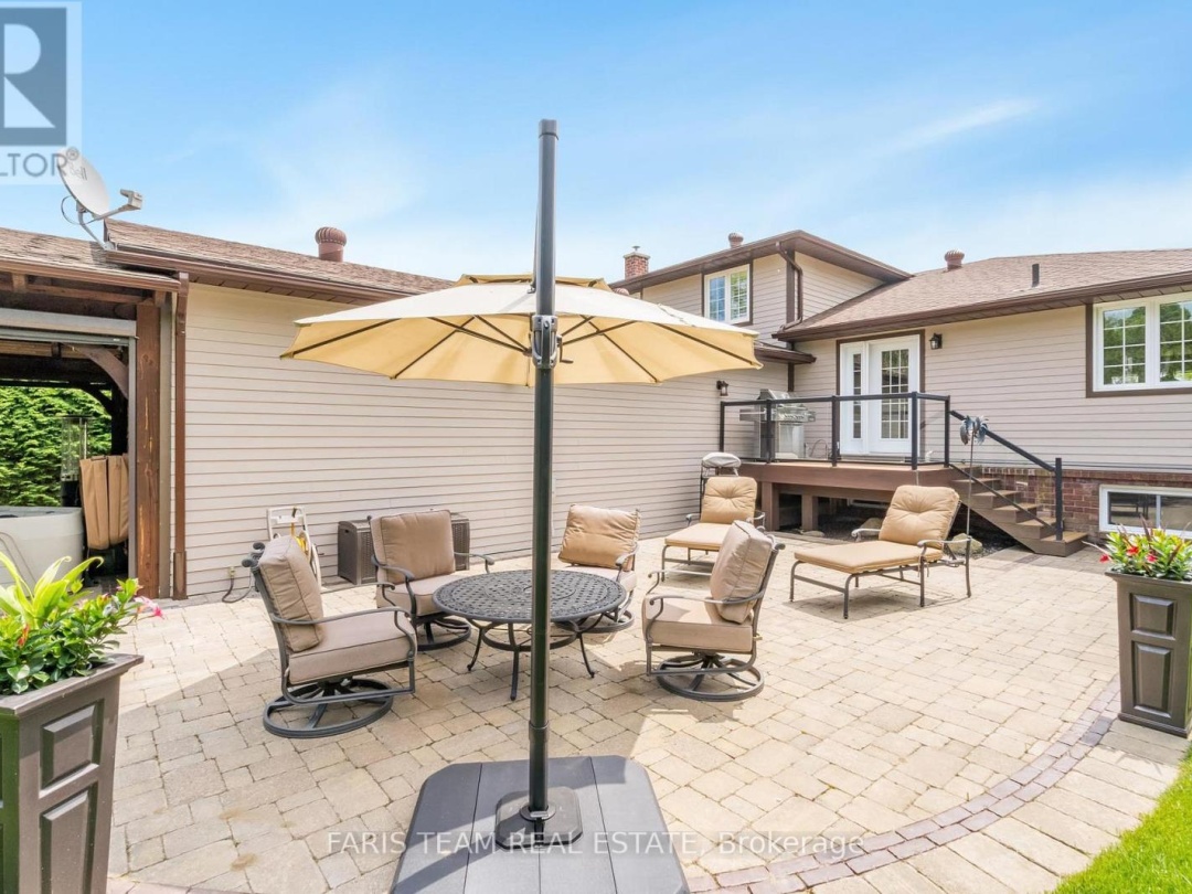 114 BAY STREET, 