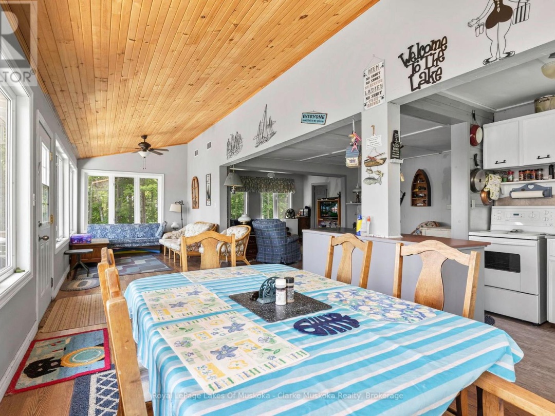 78 IS 180 SEVERN RIVER ISLAND, 