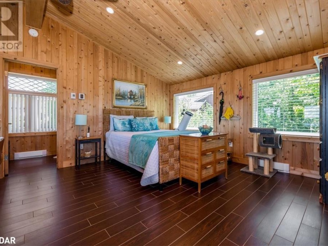 153 Creighton Street S, Lake Simcoe