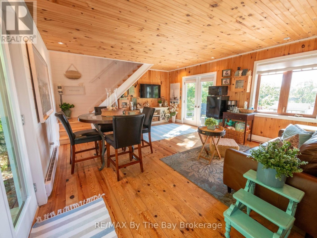 4476 ISLAND 1040/LITTLE BEAUSOLEIL ISLAND, 