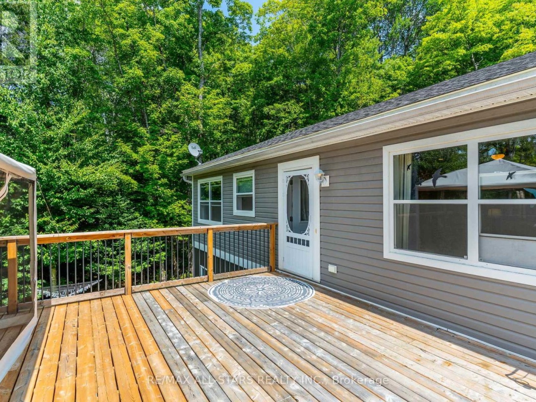1089 TATTERSAL ROAD, 