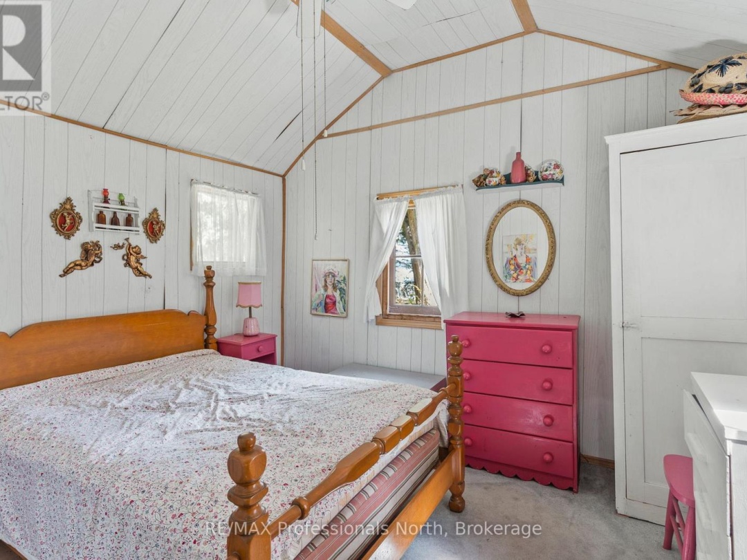 1468 TWELVE MILE LAKE ROAD, 