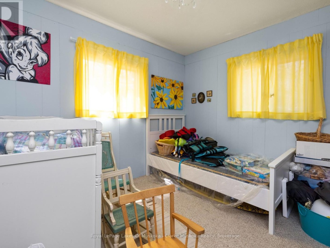 185 WOODLAND TRAIL, Gloucester Pool