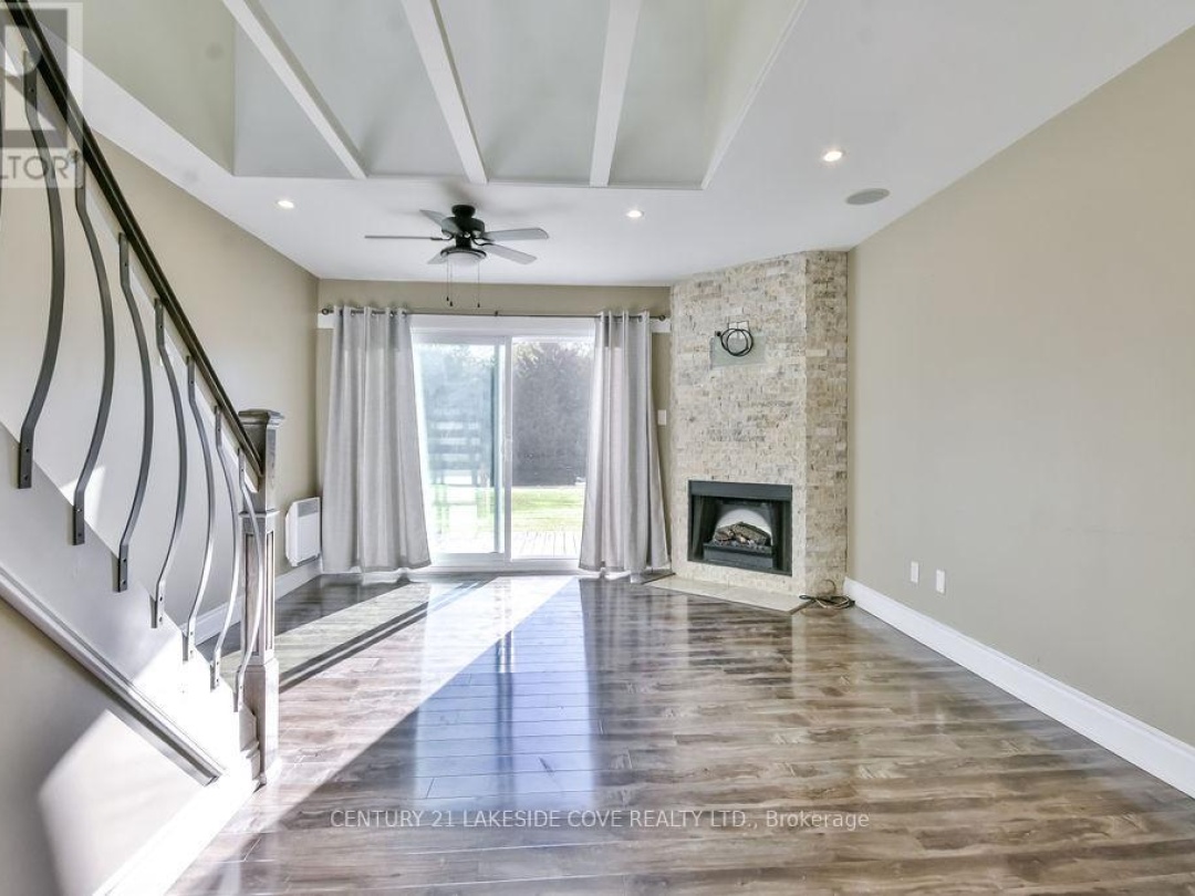 UNIT 12 - 81 LAGUNA PARKWAY N, 
