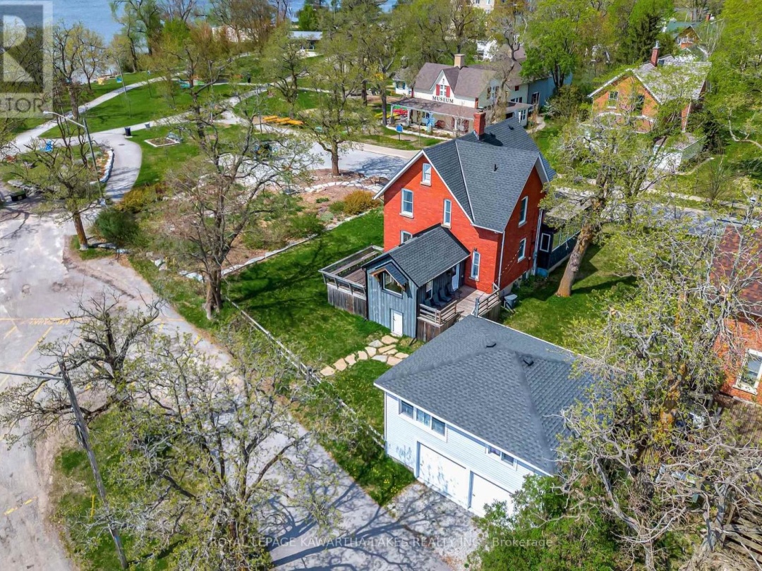 45 Oak Street, Cameron Lake