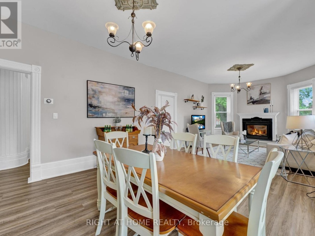 182 Nottawasaga Street, Orillia