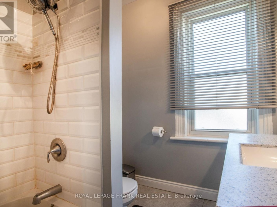 11 WHITESIDE STREET, 