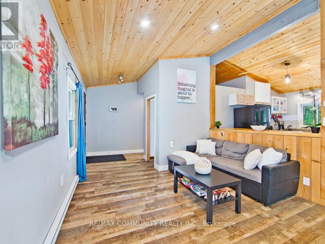 6605 PIONEER VILLAGE LANE, 