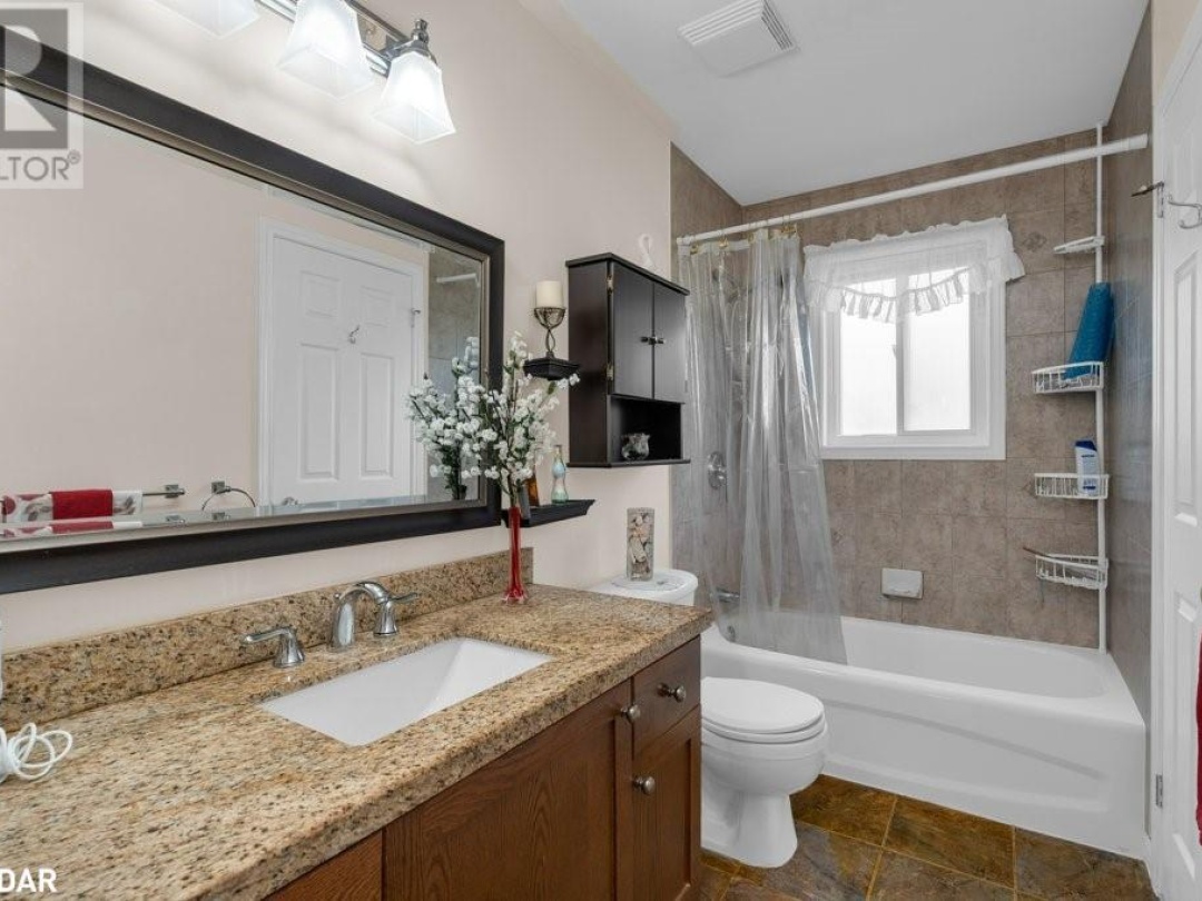 30 GEORGIAS Walk, 