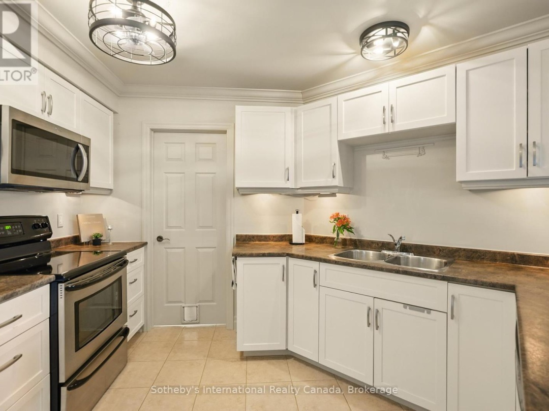 303 - 26 DAIRY LANE, 