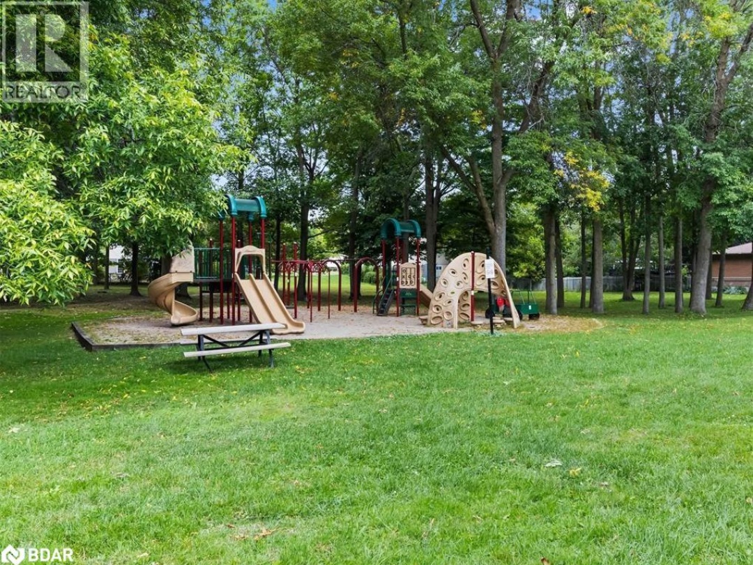 12 LANKIN Boulevard Unit# 36, 
