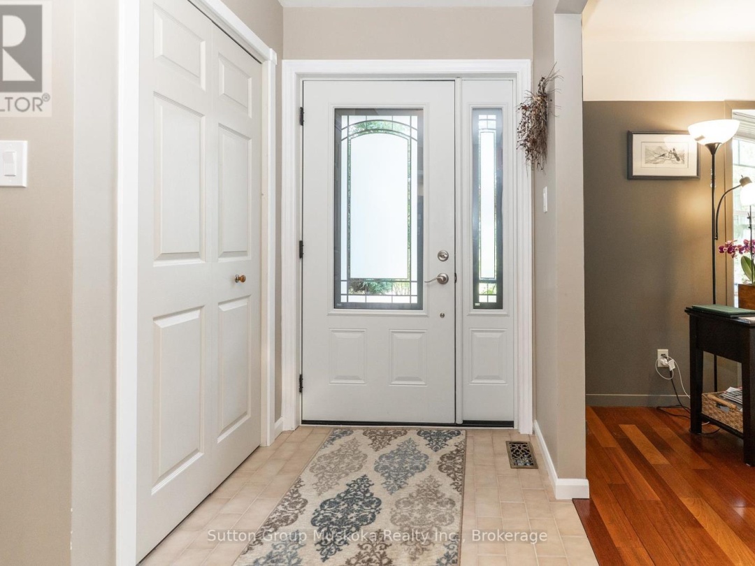 12 SILVER OAKS CRESCENT, 