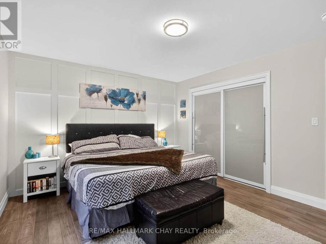 202 VEL-DOR CRESCENT, 