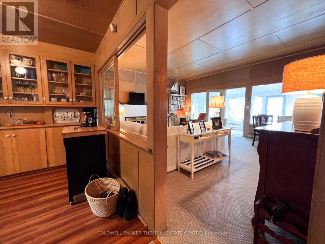 85 Grove Road, Cameron Lake