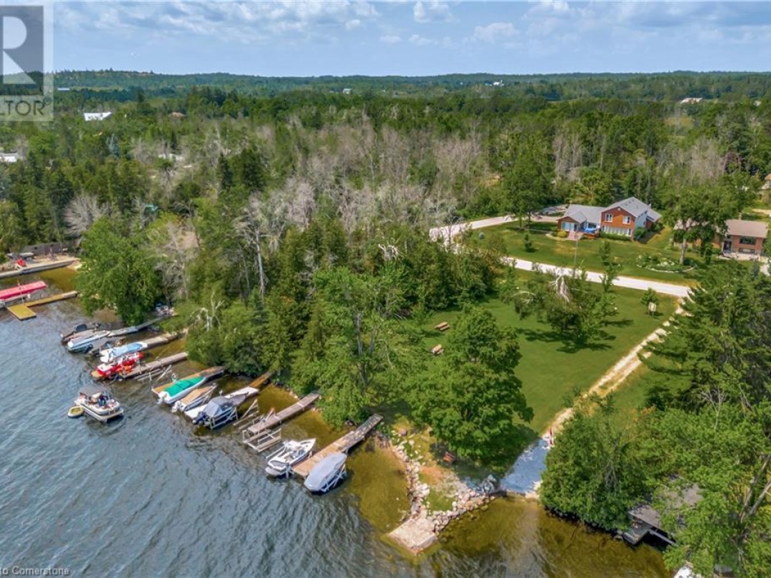 33 GRAHAM Drive, 