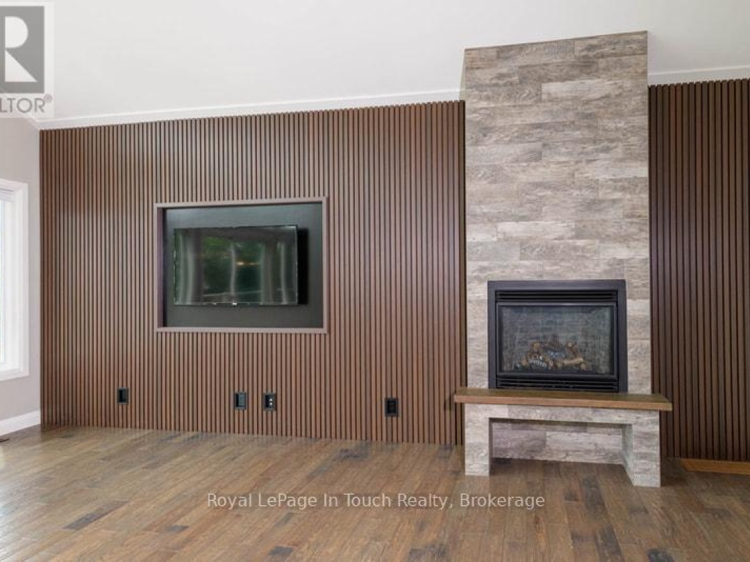 57A Maplewood Parkway, Lake Simcoe