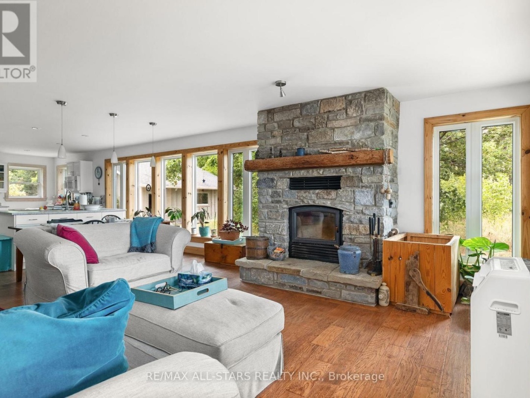 485 BURNT RIVER ROAD, 