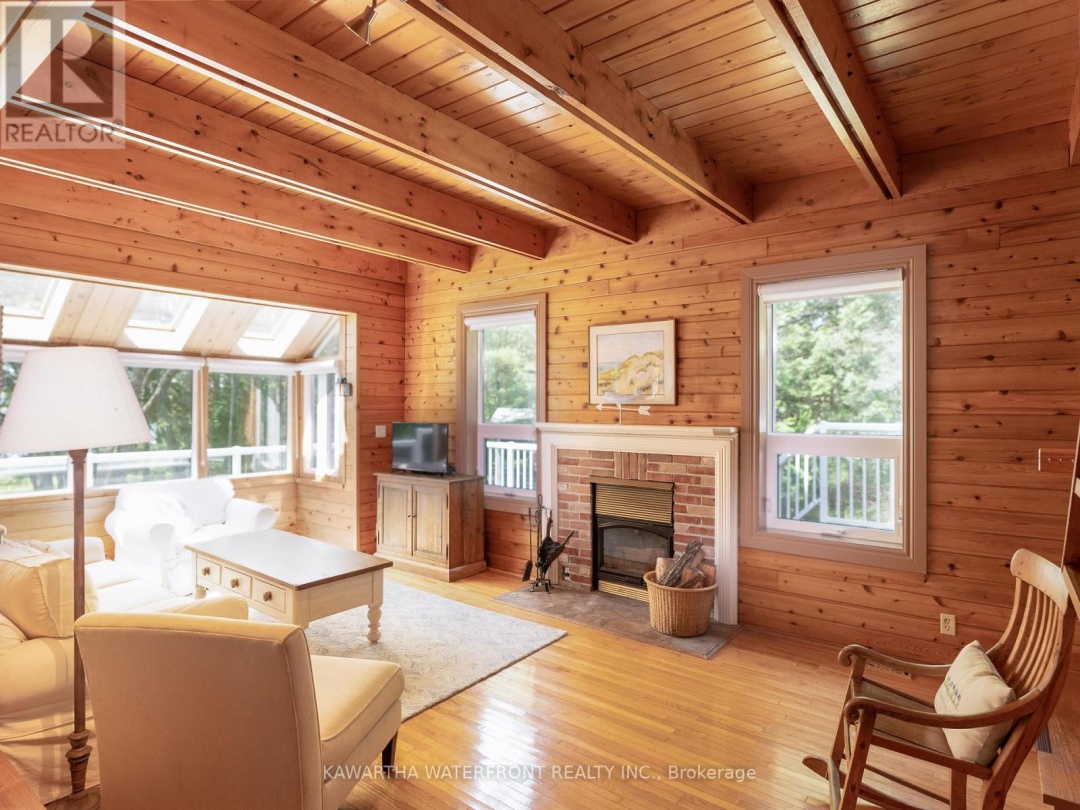 11 Woodworth Drive, Four Mile Lake