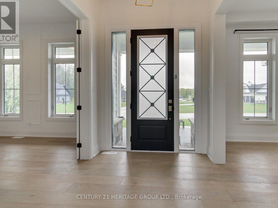 11 Oldenburg Court, Oro-Medonte