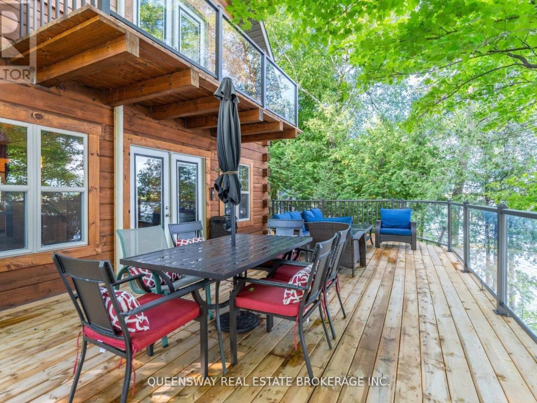 1280 BLACK BEACH LANE, Dalrymple-south Lake