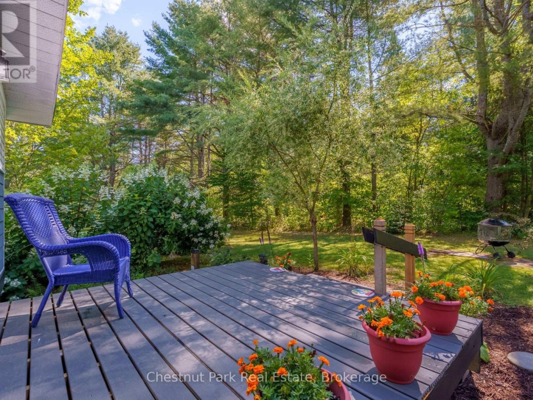 1047 NAISMITH ROAD E, 