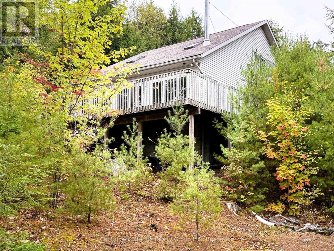 1773 BLUE HERON ROAD, 