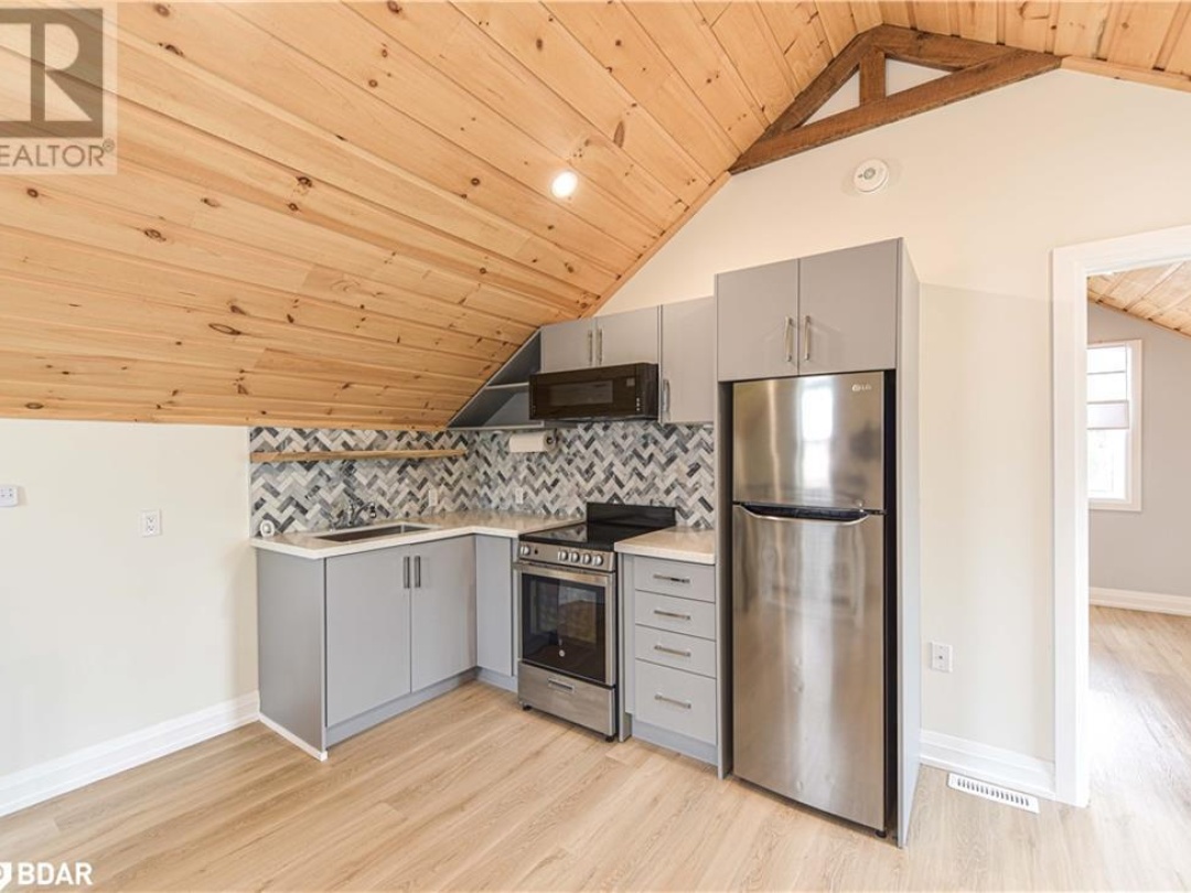 274 MISSISSAGA Street, Orillia