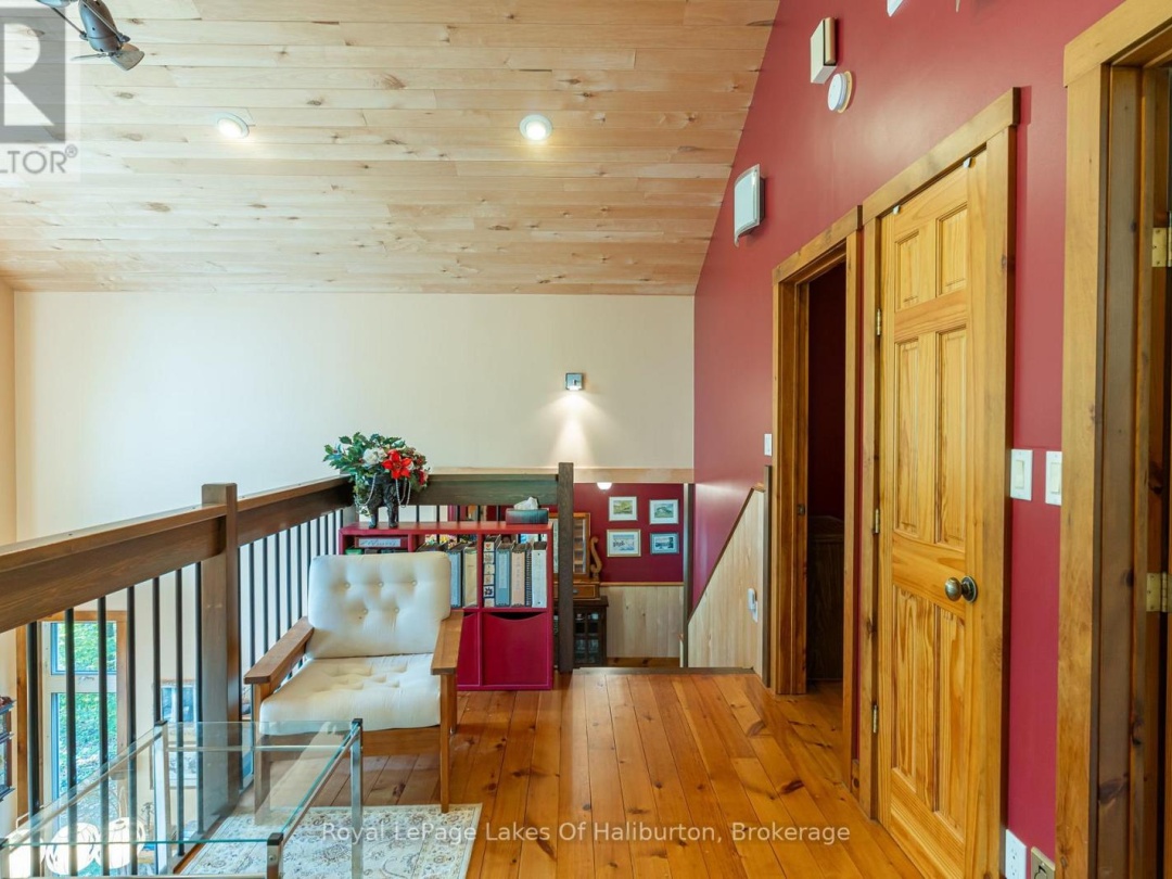 48 RUSSELL DRIVE, White Lake