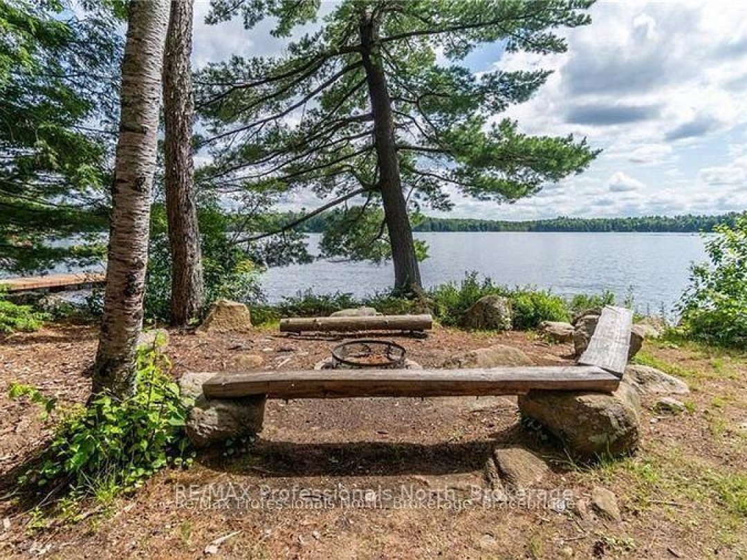1032 Lakeshore Drive S, Leech Lake