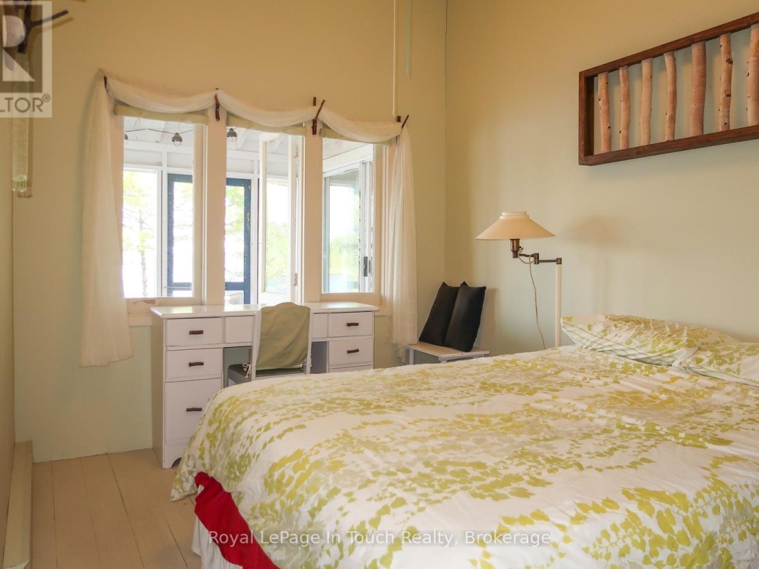 15052 GEORGIAN BAY SHORE, Georgian Bay