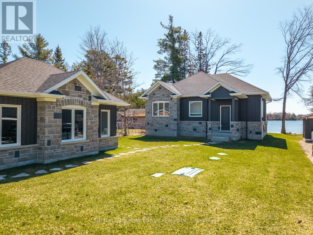 3331 Lake St George Boulevard, St George Lake