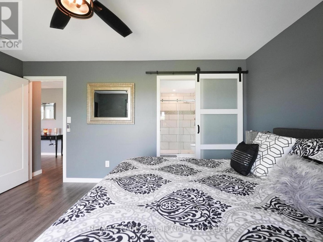 64 WINDOVER DRIVE, 