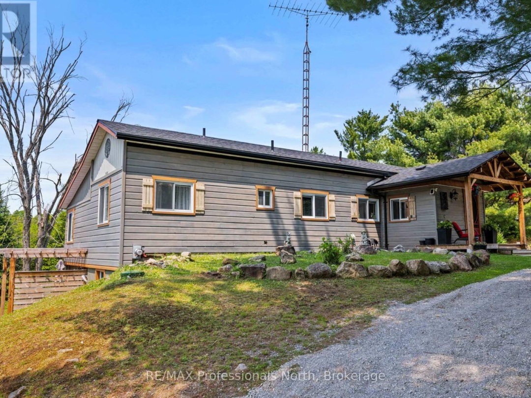 1009 SUMMERVILLE ROAD, 
