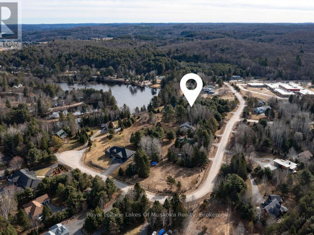 18 Shellwood Shores Avenue, Lake Muskoka