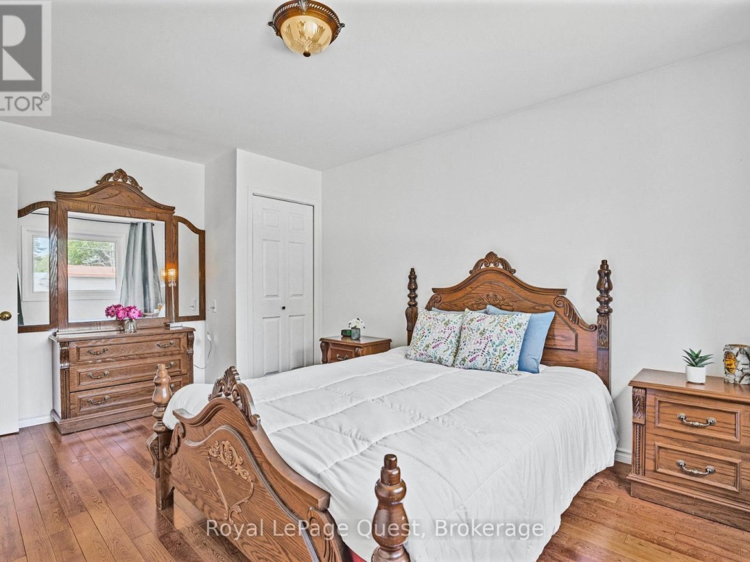 8 South Island Trail, Lake Simcoe