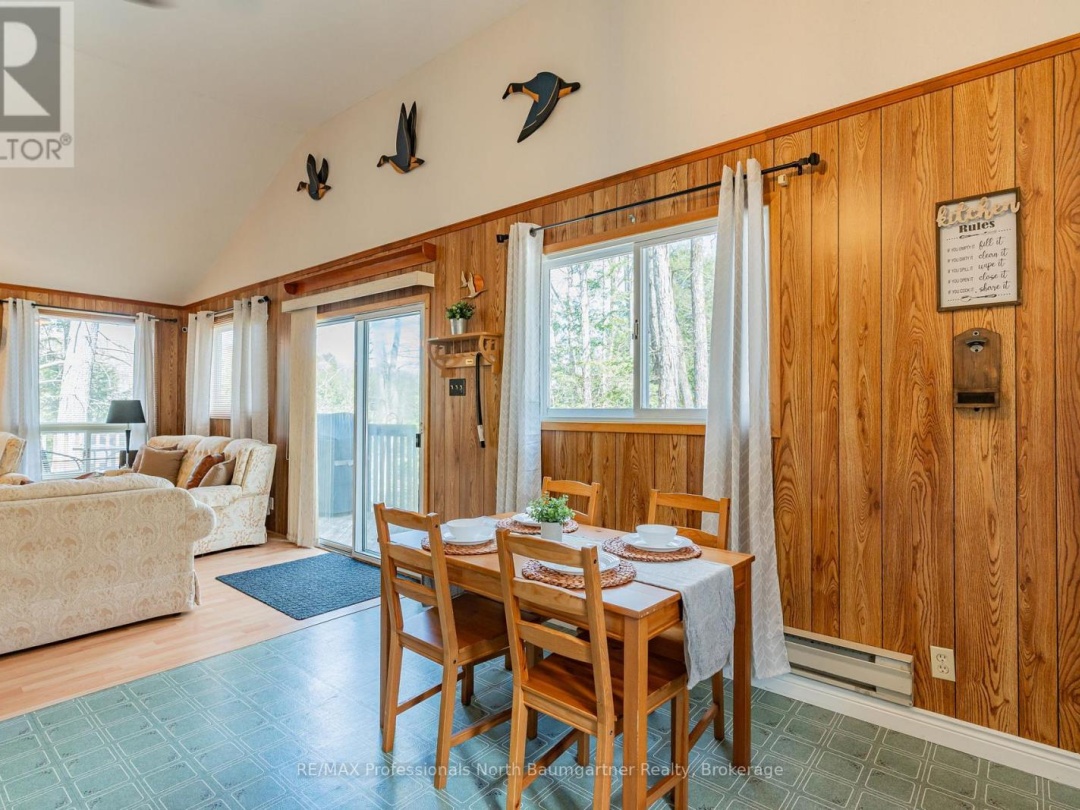 1053 Mink Road, Long Lake