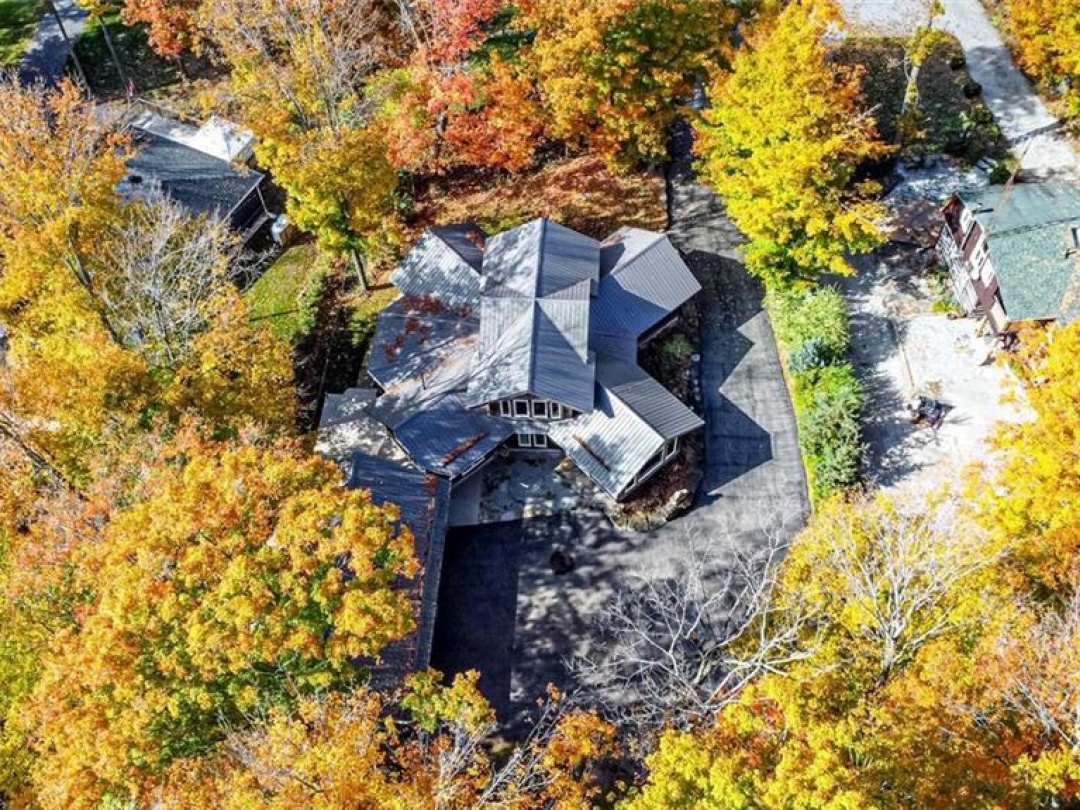 284 LAKE DALRYMPLE Road, 