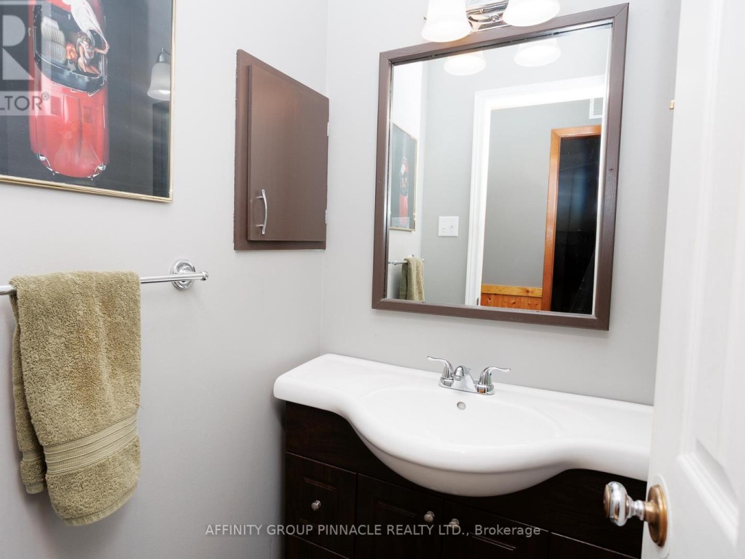 46 Maplewood Avenue, Lake Simcoe
