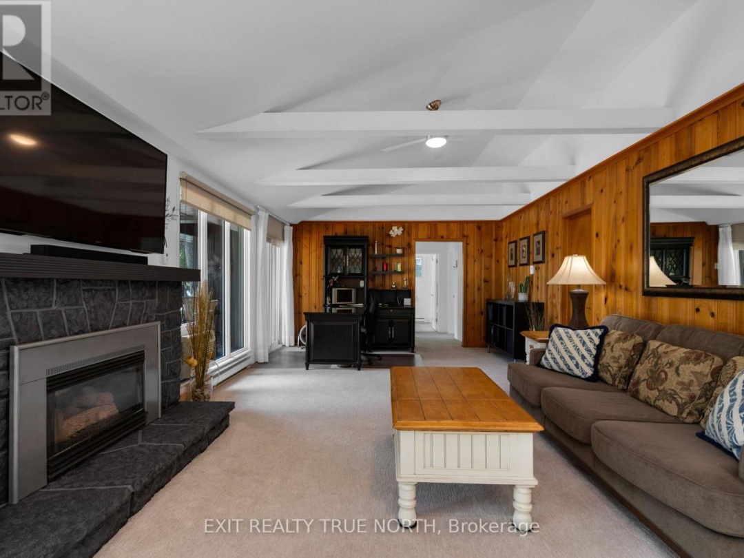 22 CARDINAL DRIVE, Talbot Lake