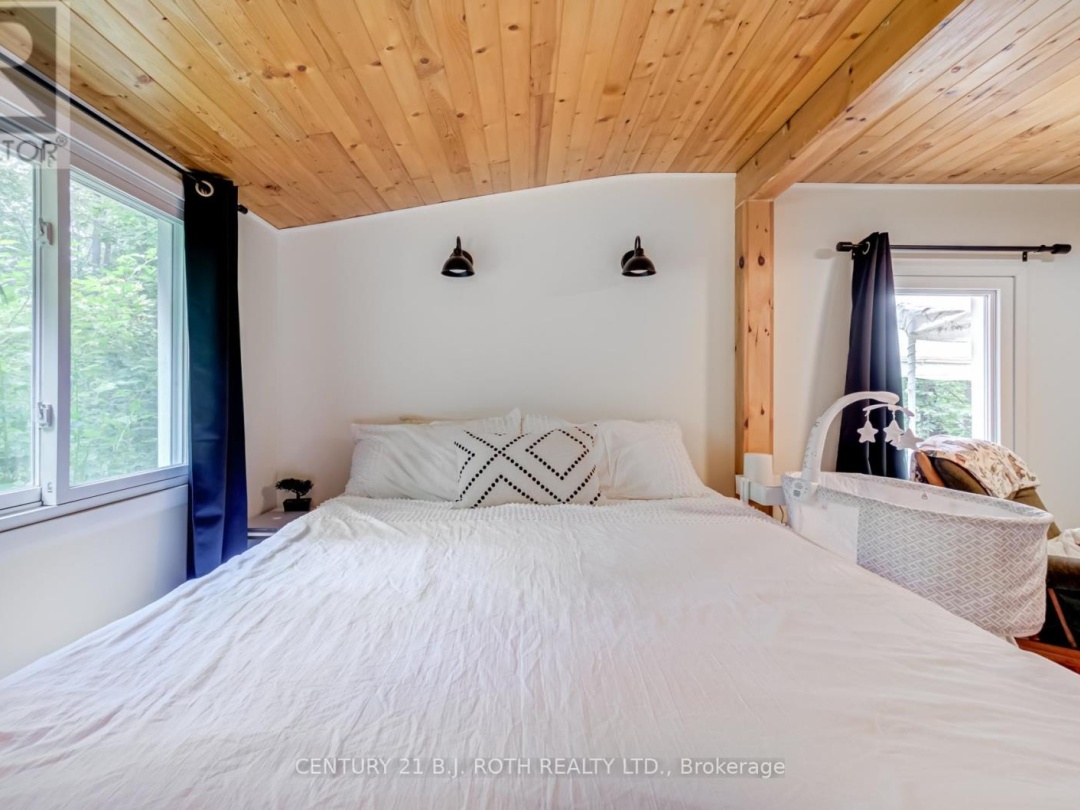 1002 WIGWAM LODGE ROAD, 