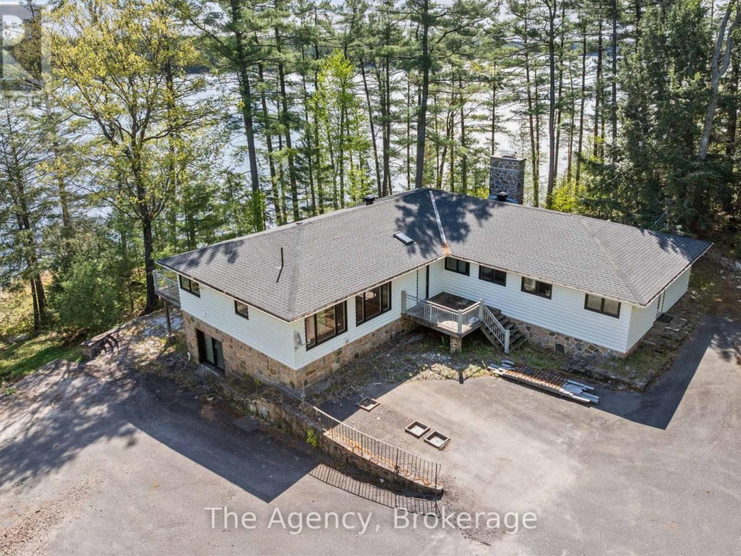 80 Tall Timbers Road, Lake Joseph