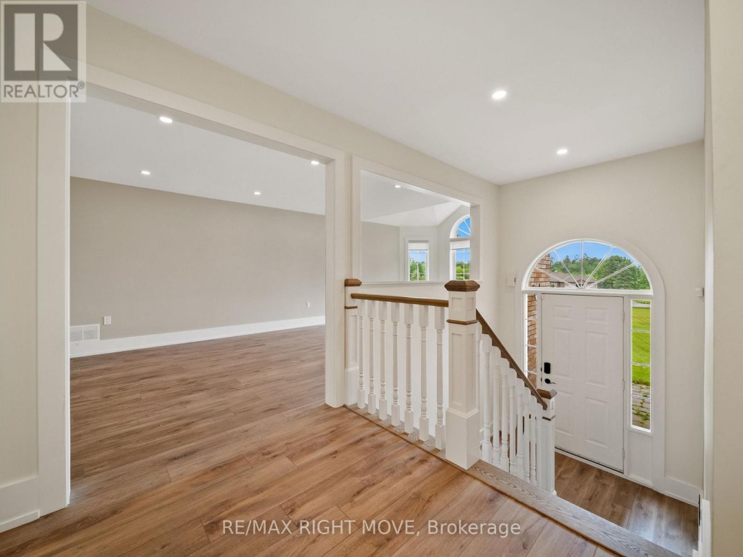 1348 HAWK RIDGE CRESCENT, 