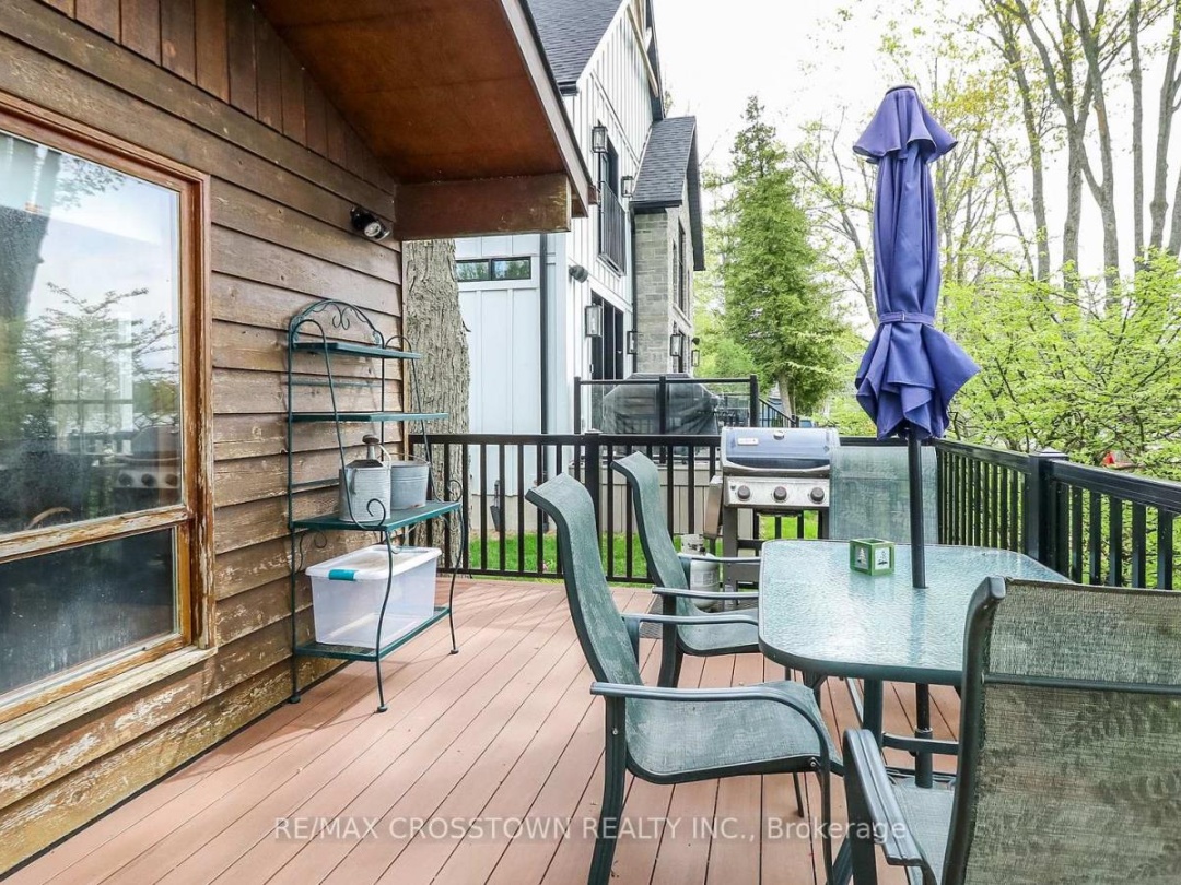 3822 Glenrest Drive, Lake Simcoe