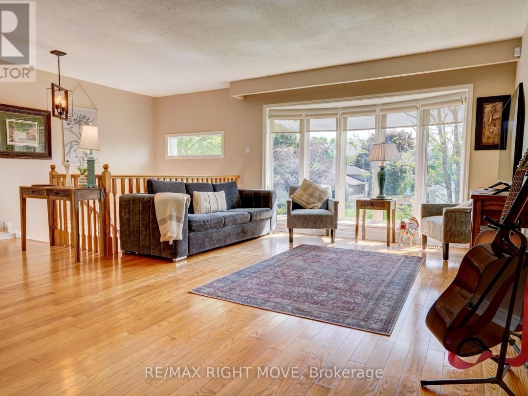 363 Tallwood Drive, Orillia