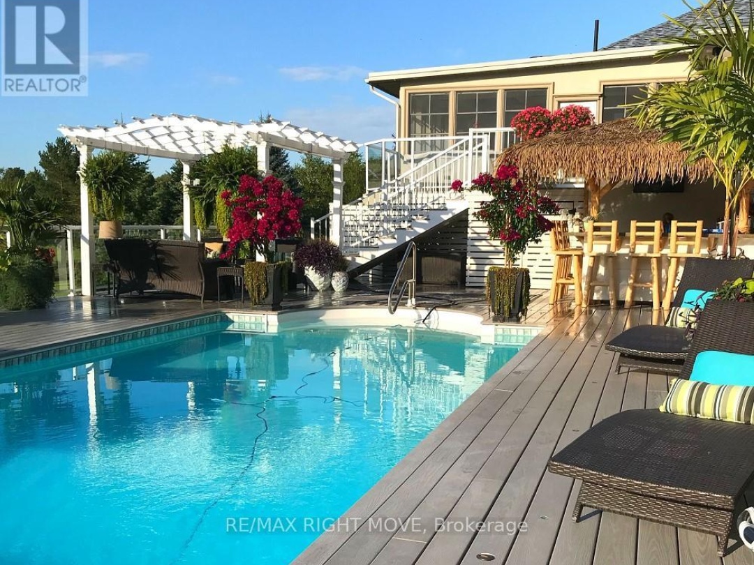 1263 Hawk Ridge Crescent, Severn