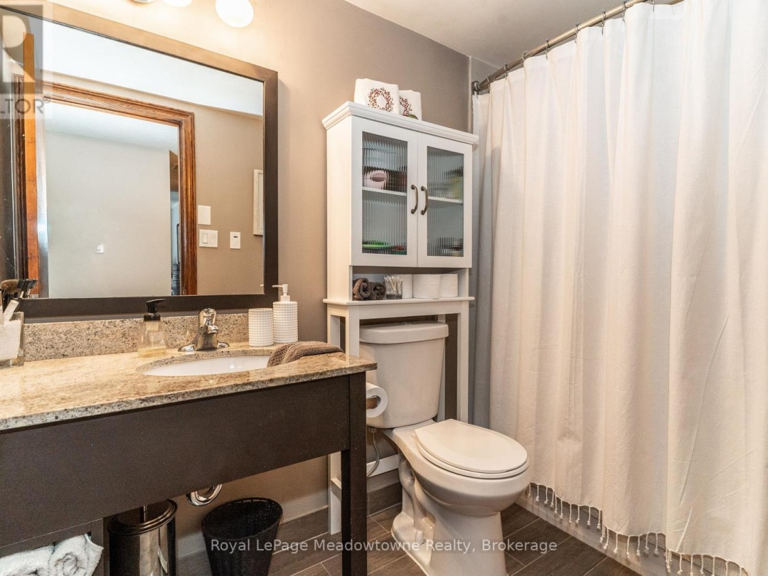 301 - 34 DEERHURST GREENS ROAD, 