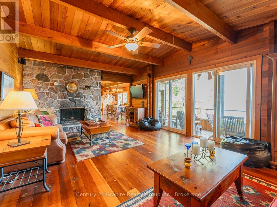 118 Griffin Drive, Four Mile Lake