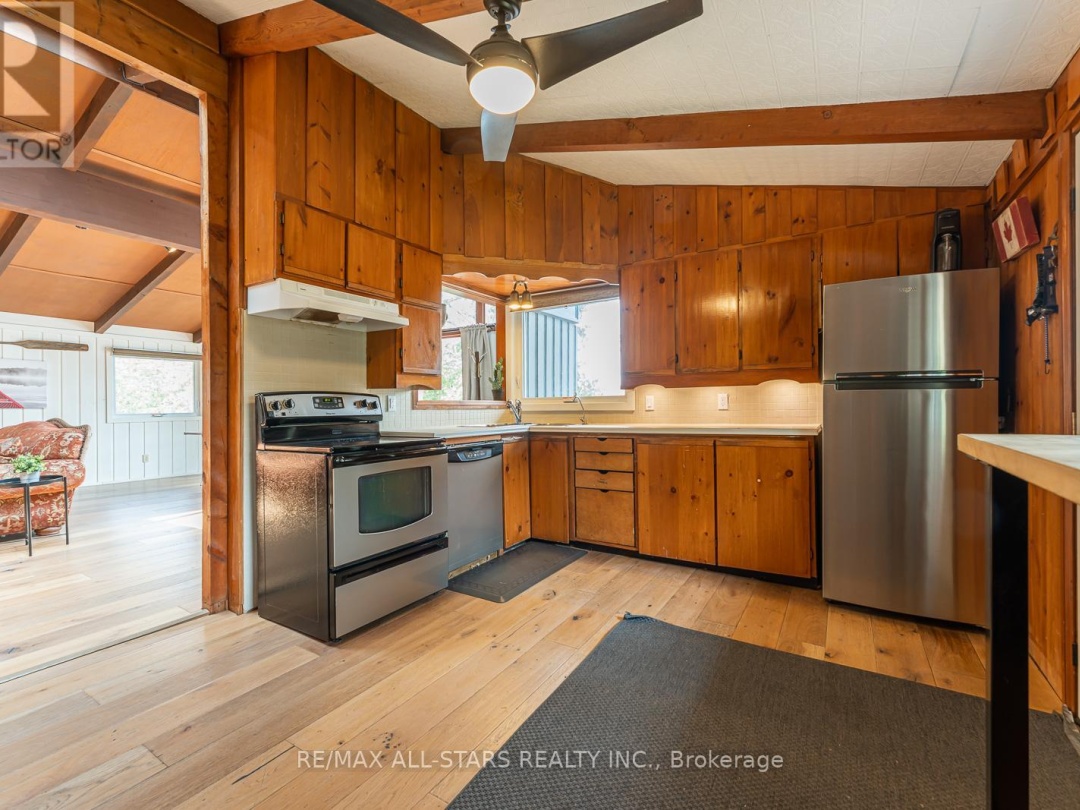 1008 Rolland Drive, Little Kennisis Lake