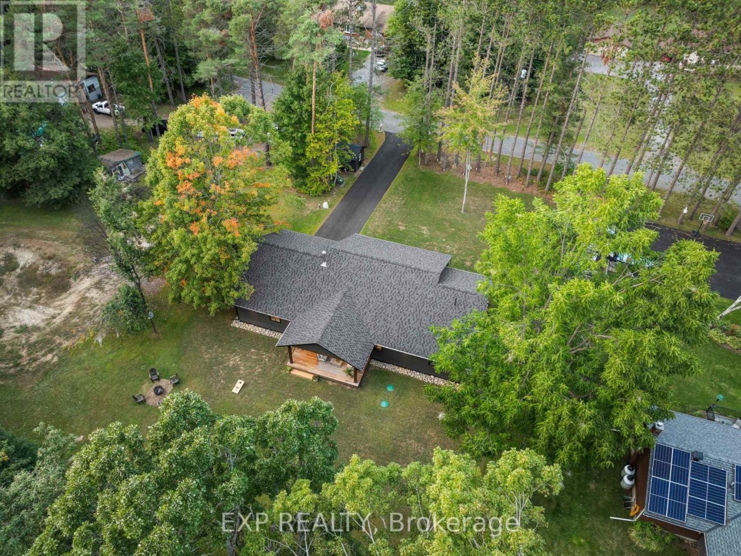 50 FAIRLIGHT GLEN CRESCENT, 